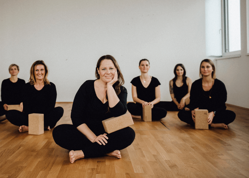 Yogawege Home Yogawege - Yoga Ausbildungen Home