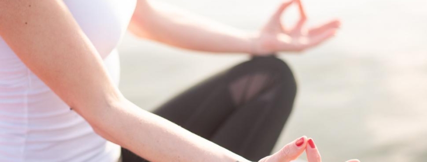 Yogalehrerin Lotus Hüfte Anatomie